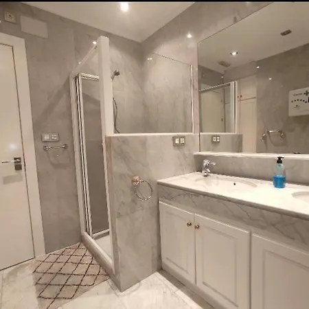 Dario Hotel *